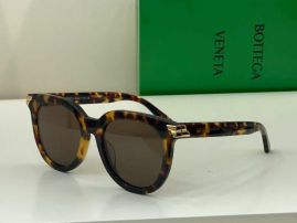 Picture of Bottega Veneta Sunglasses _SKUfw39920397fw